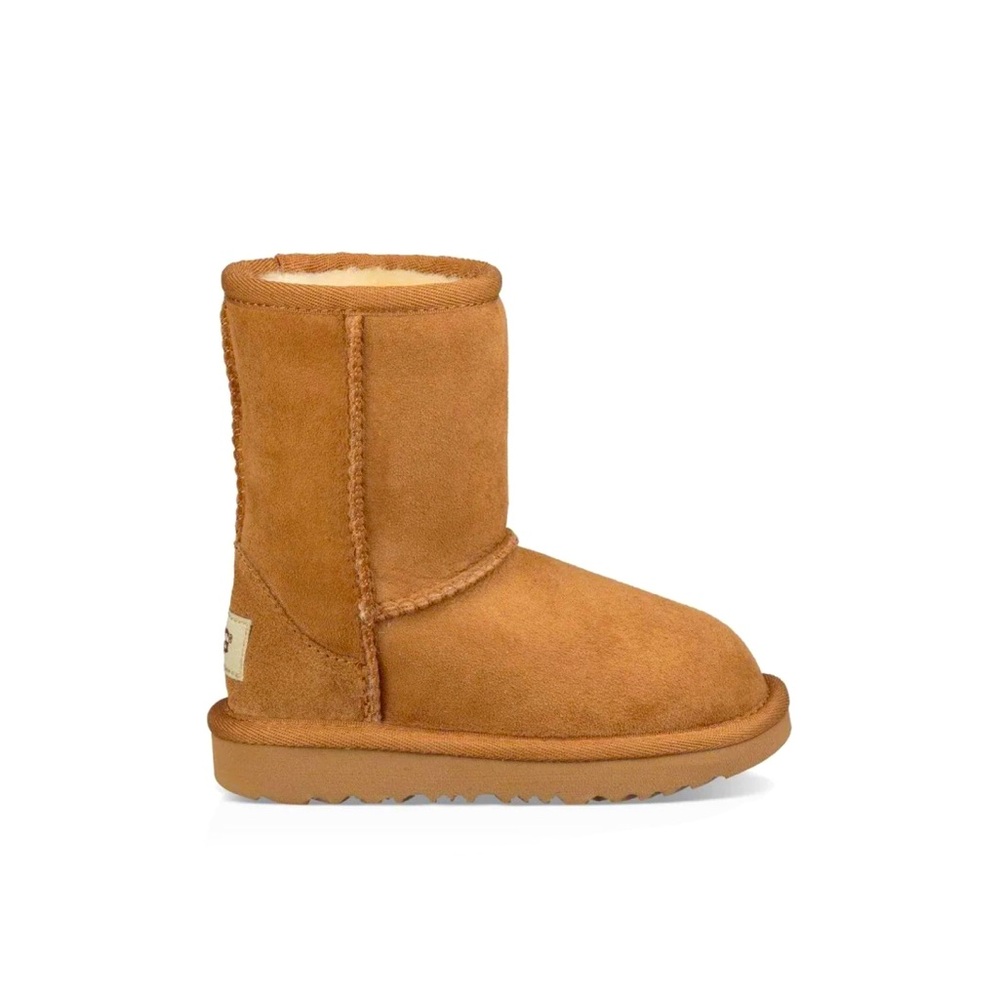 UGG - CLASSIC SHORT - CHESTNUT